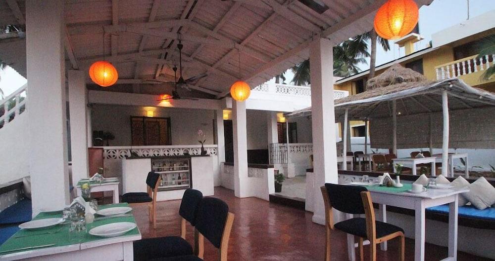 Ocean View Goan Beach House Calangute Eksteriør billede